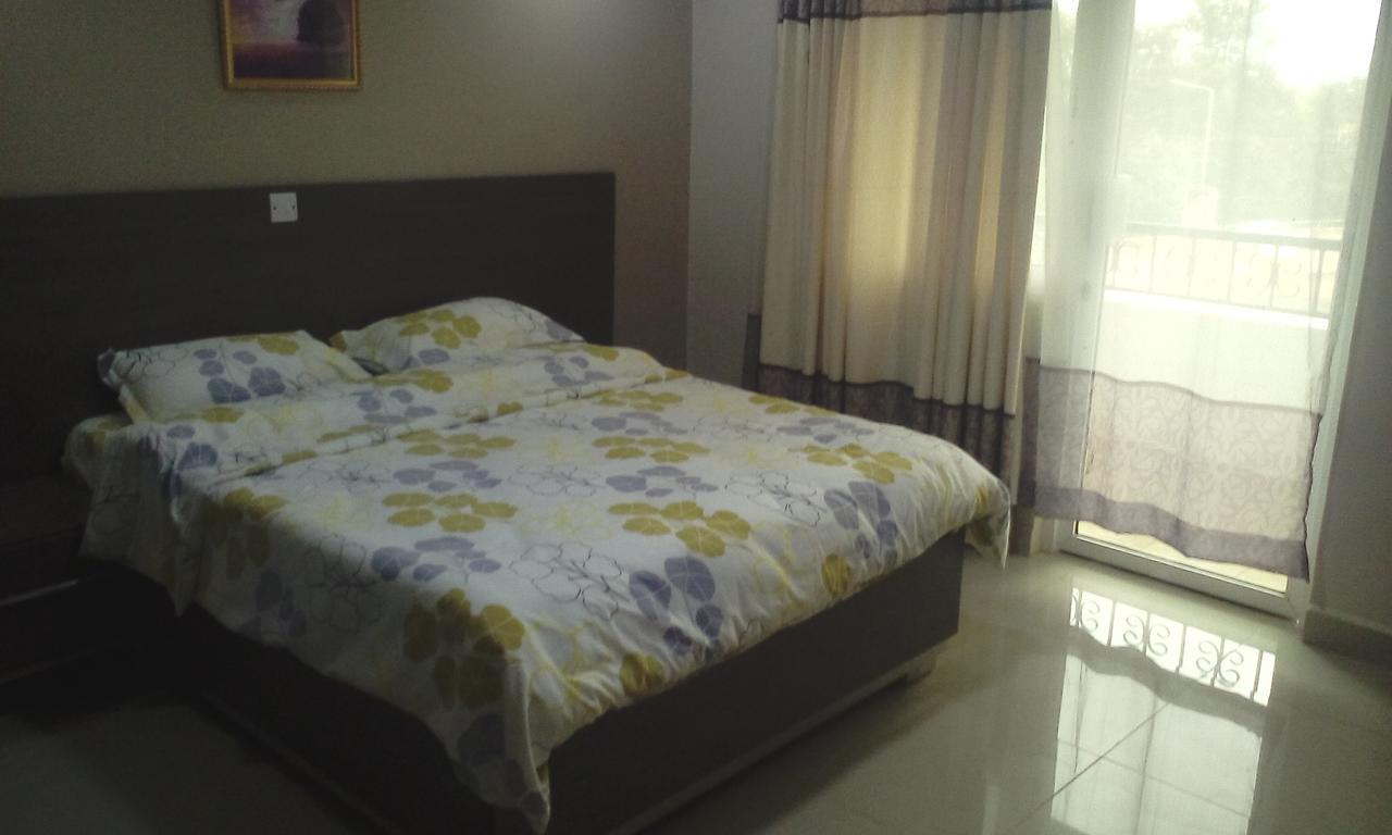Adala Motel Meru Экстерьер фото