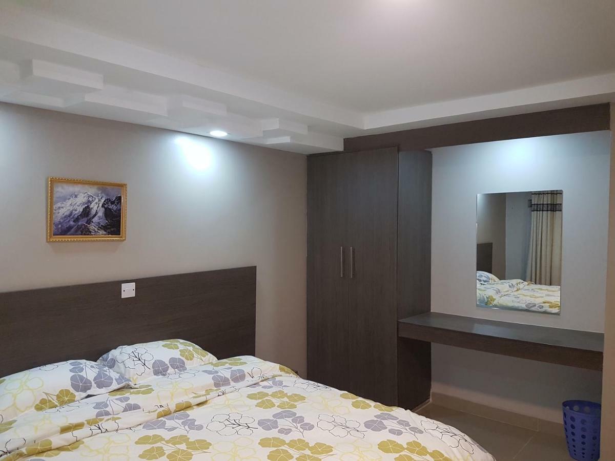 Adala Motel Meru Экстерьер фото