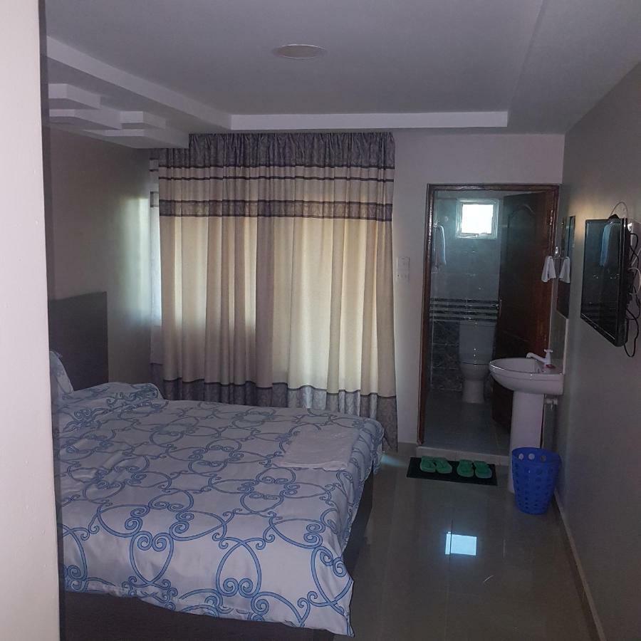 Adala Motel Meru Экстерьер фото